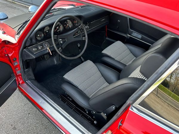 1969 Porsche 911S Coupe — photo 11