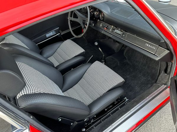1969 Porsche 911S Coupe — photo 12