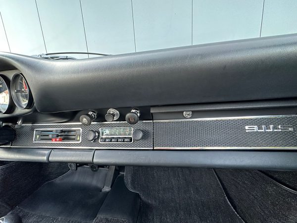 1969 Porsche 911S Coupe — photo 13