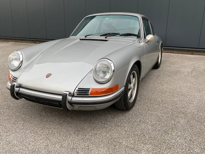 1969 Porsche 911S Coupe Silver