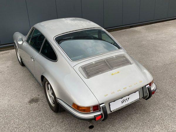 1969 Porsche 911S Coupe Silver — photo 11