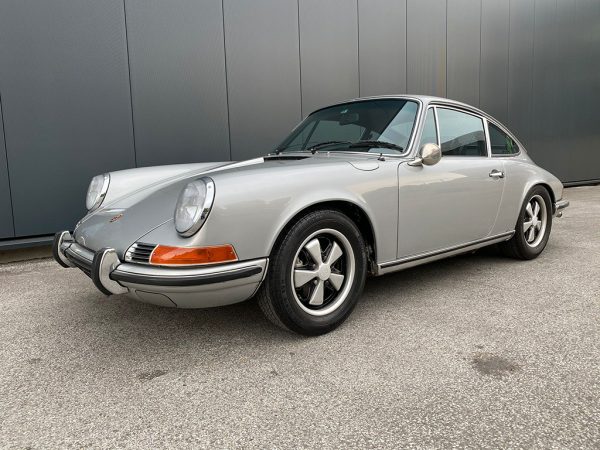 1969 Porsche 911S Coupe Silver — photo 1