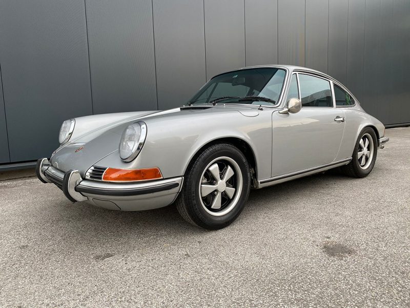 1969 Porsche 911S Coupe Silver