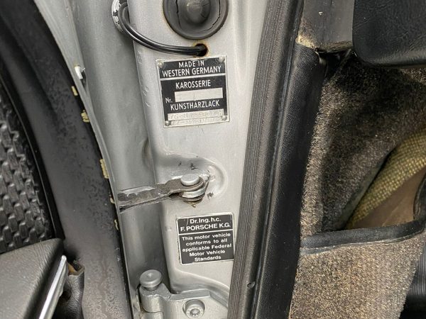 1969 Porsche 911S Coupe Silver — photo 37