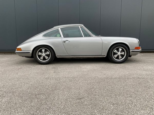 1969 Porsche 911S Coupe Silver — photo 8