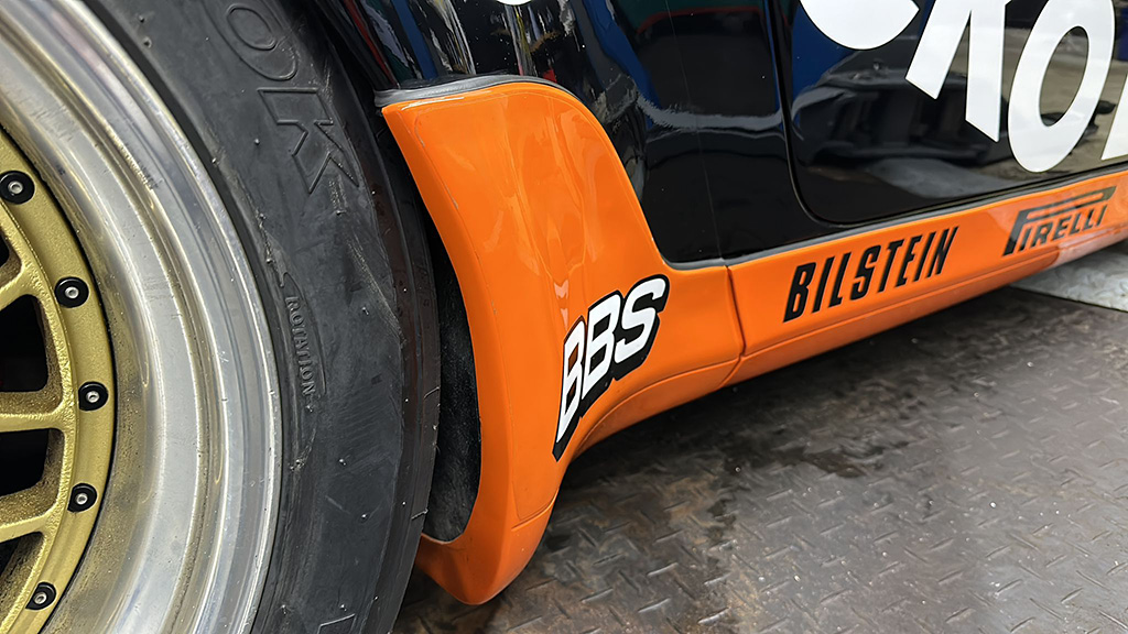 964 RSR driver-side cabin with cage
