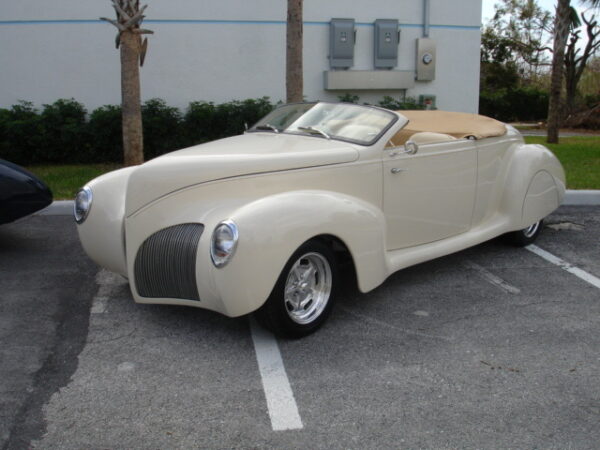 1939 Lincoln Zephyr Recreation — photo 3